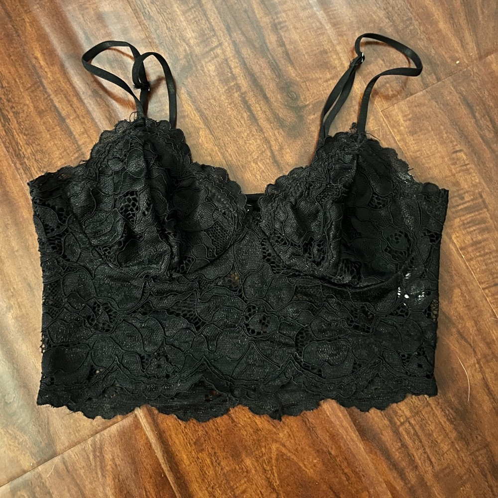 Zara sexy cropped top lace
